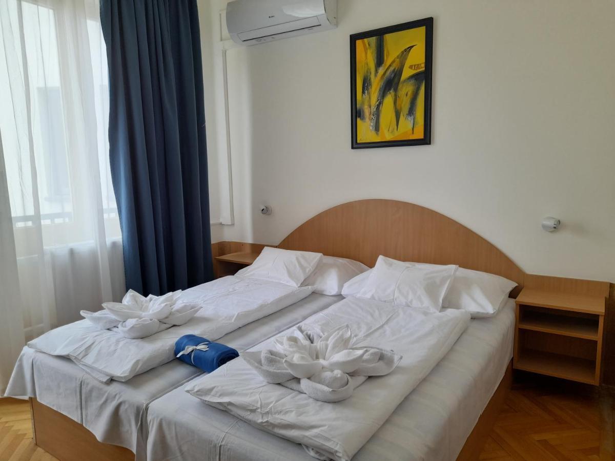 Nimrod Vendeghaz Hotel Hajduszoboszlo Bagian luar foto